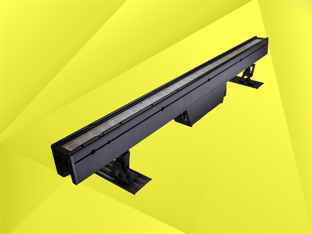 ASTERA AX2-100 PixelBar Akku-LED Outdoor RGBMA-Scheinwerfer 160W;