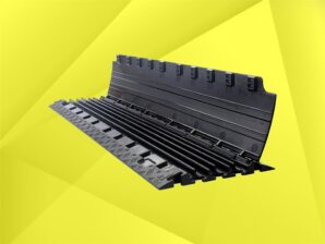 ADAM-HALL Defender-NANO Kabelbrücke (50,0x28,5x3,5cm) schwarz;