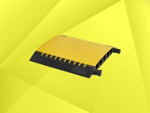 ADAM-HALL Defender-XXL Kabelbrücke (70,0x70,0x9,0cm) schwarz/gelb;