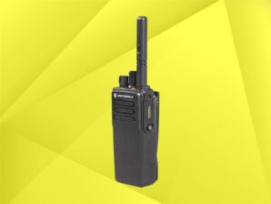MOTOROLA DP2400 UHF-Sprechfunkgerät (16-Kanal / analog+digital);