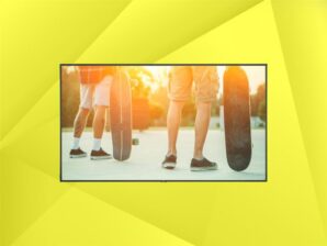 NEC V-984Q MultiSync LCD-Monitor 98"-Flachbildschirm 16:9 UHD;