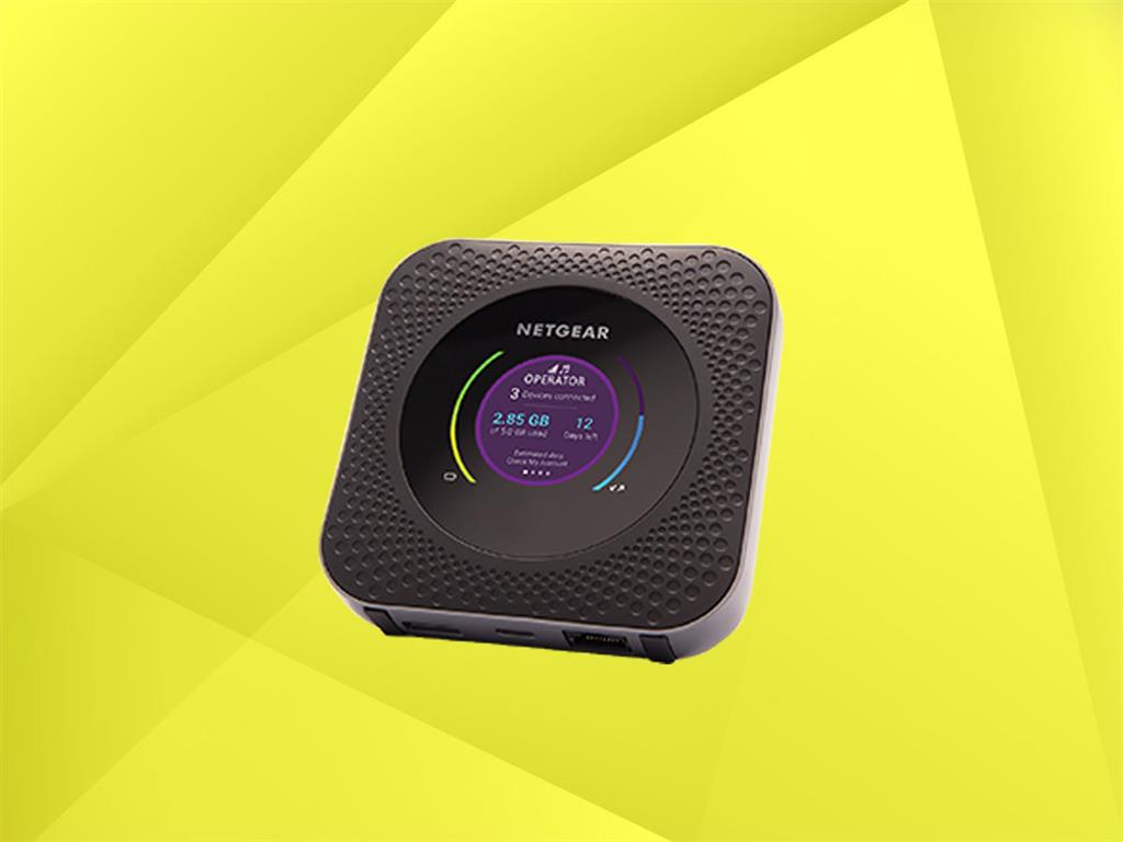 NETGEAR Nighthawk M1 MR1100-100EUS LTE-/WLAN-Router;